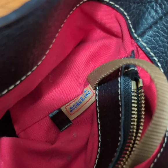 Dooney & Bourke Black Leather Women's Bag - Picture 4 of 8